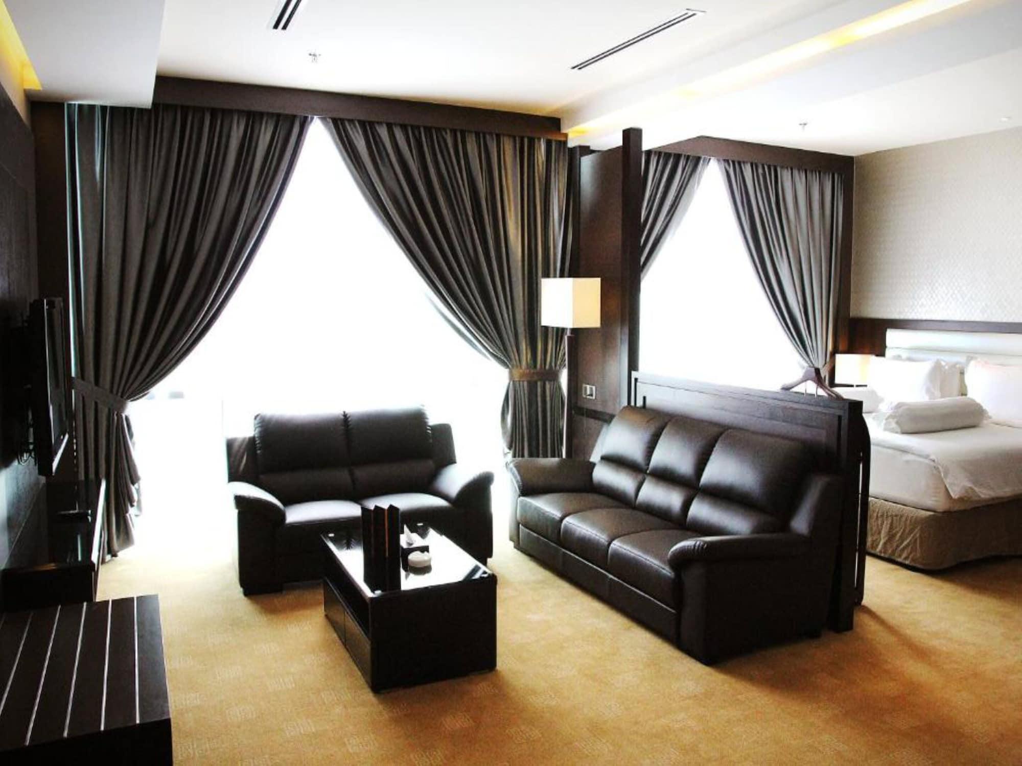 Ksl Hotel & Resort Johor Bahru Kültér fotó A room at the hotel