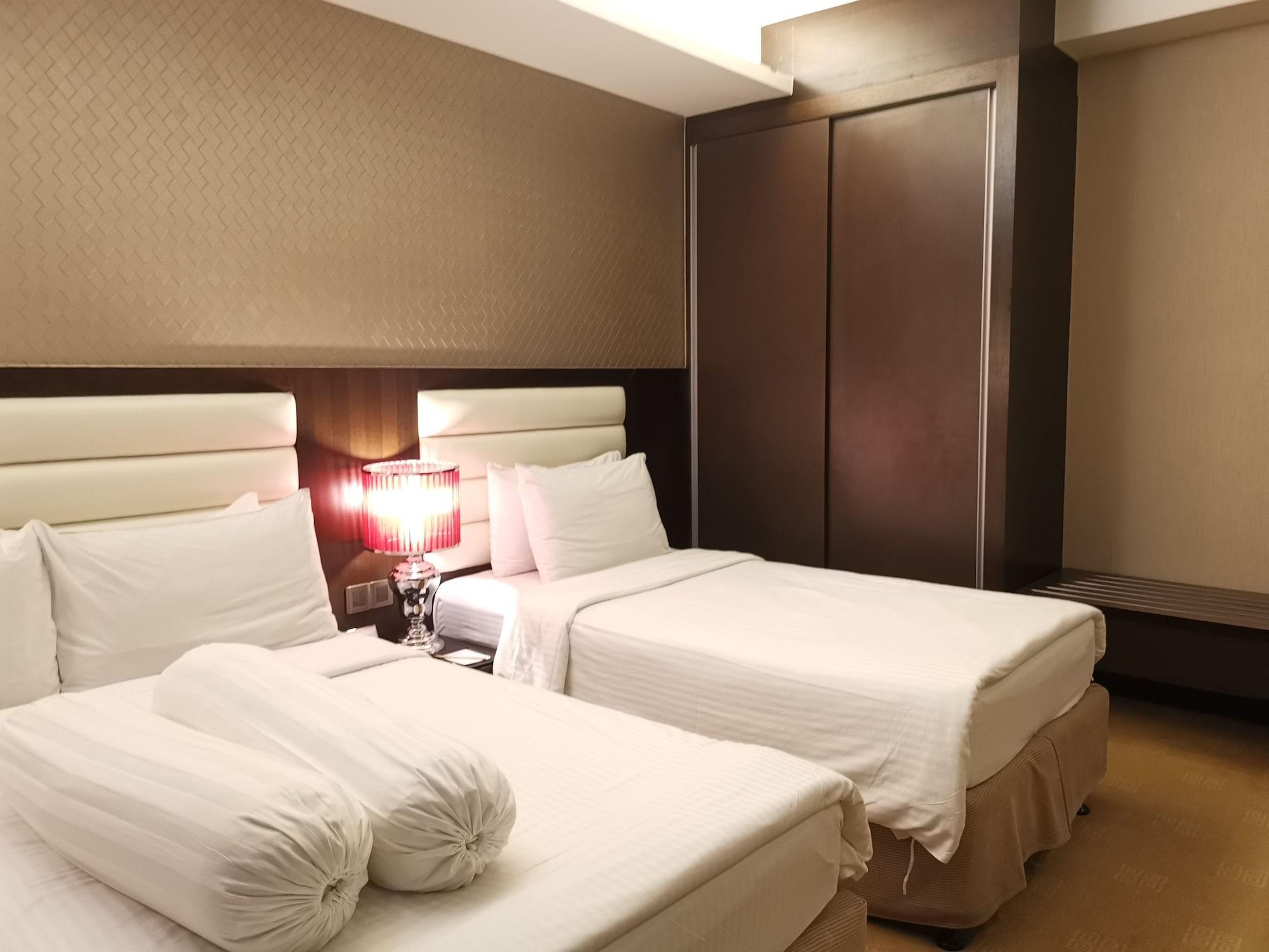 Ksl Hotel & Resort Johor Bahru Kültér fotó Standard twin room