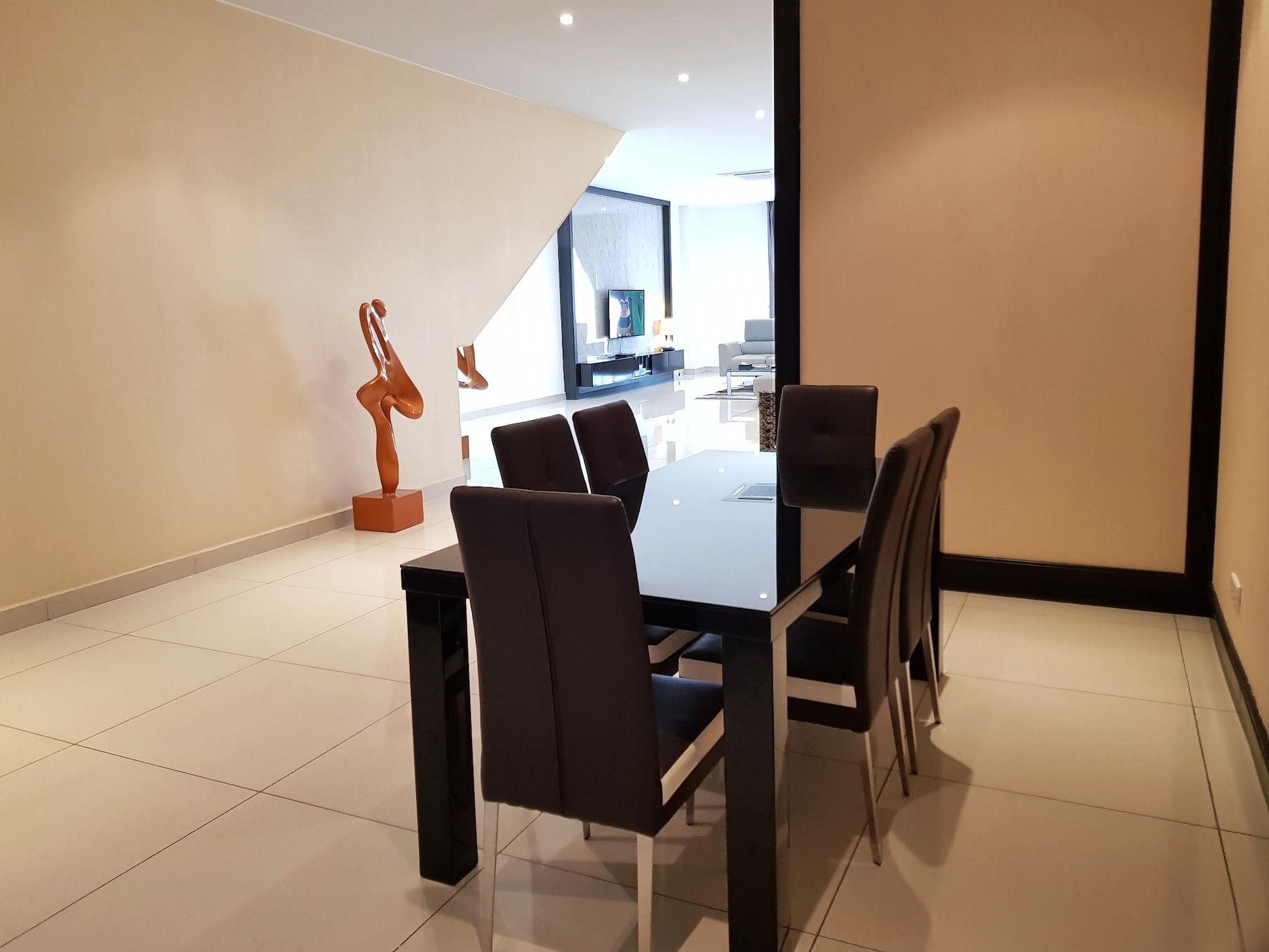 Ksl Hotel & Resort Johor Bahru Kültér fotó The dining room