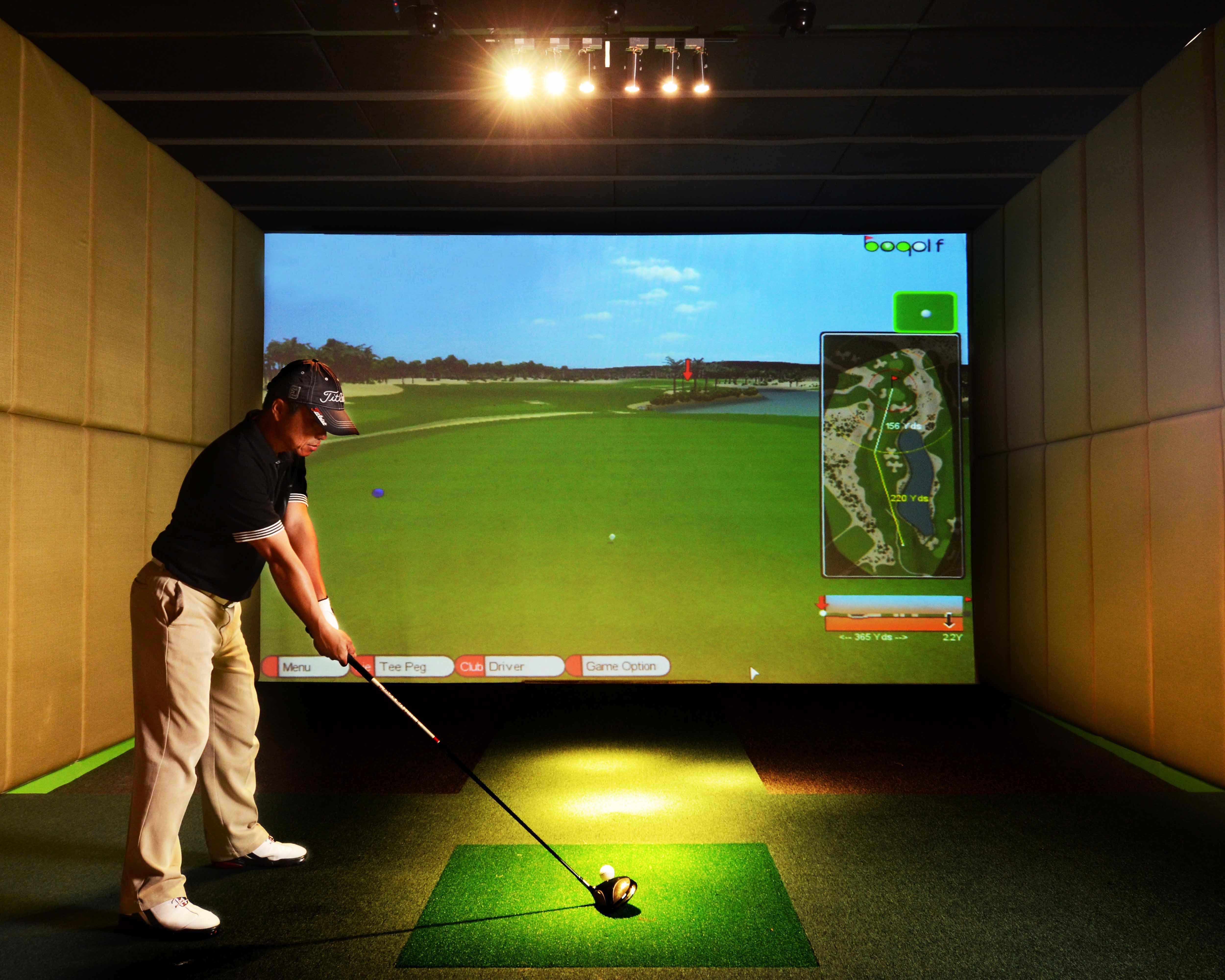 Ksl Hotel & Resort Johor Bahru Kültér fotó Golf simulator