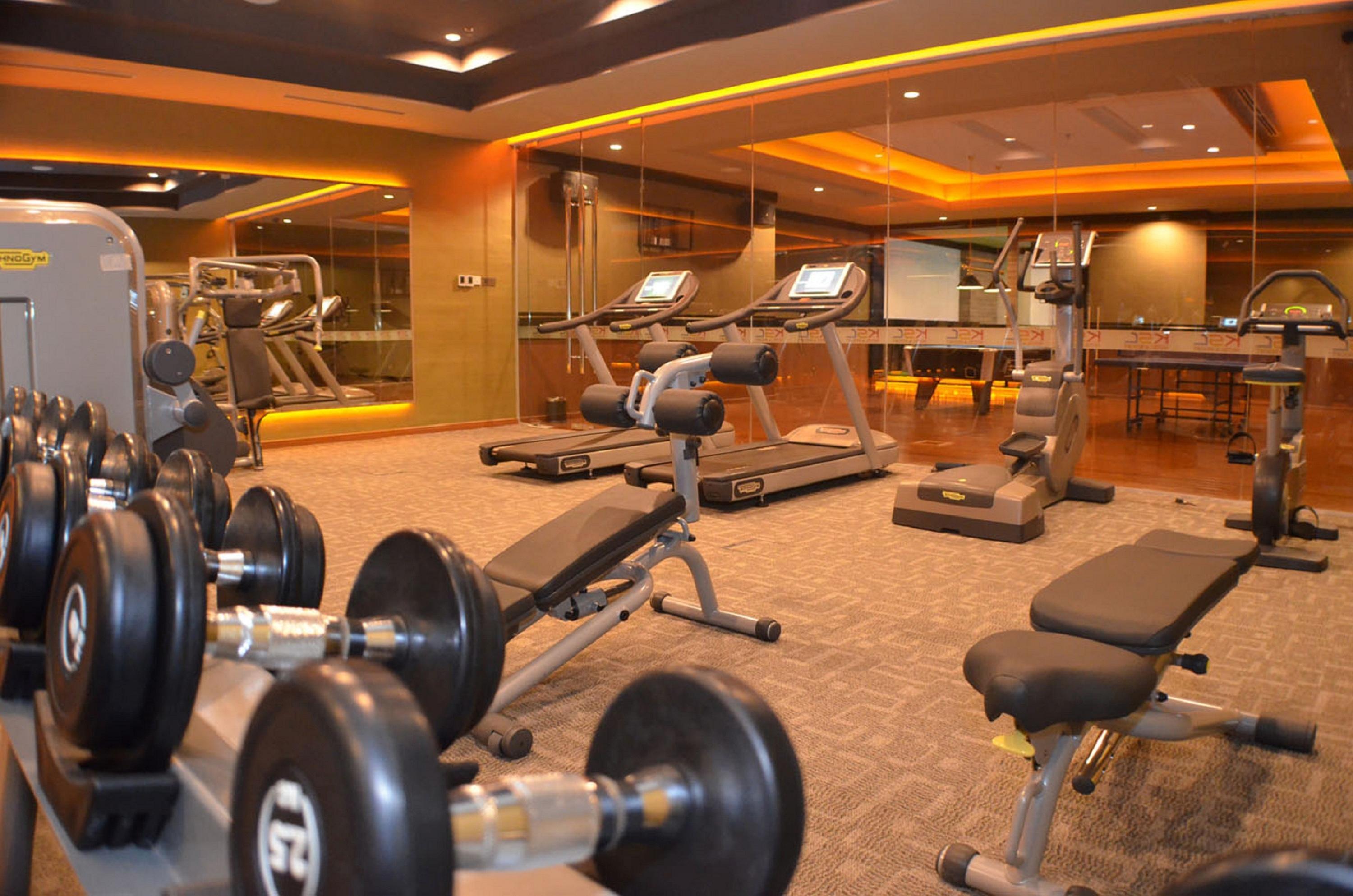 Ksl Hotel & Resort Johor Bahru Kültér fotó The gym at the hotel
